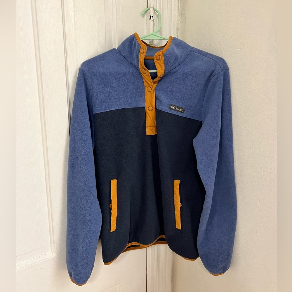 Columbia pullover fleece